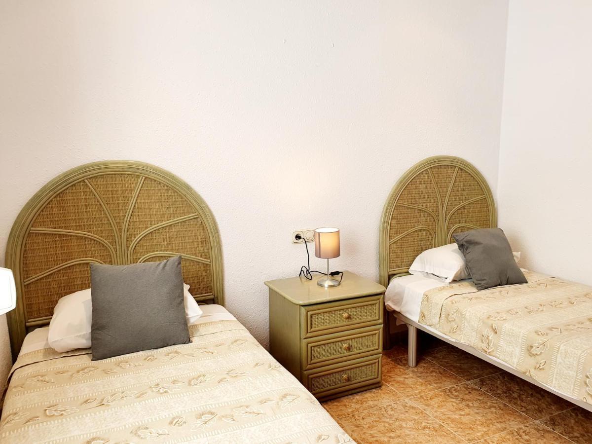 Luna Beach Seafront Marbella Exterior foto