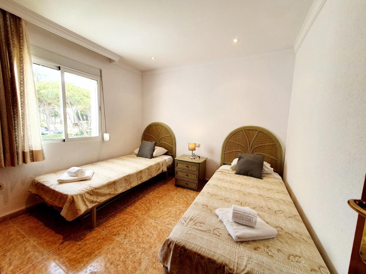 Luna Beach Seafront Marbella Exterior foto